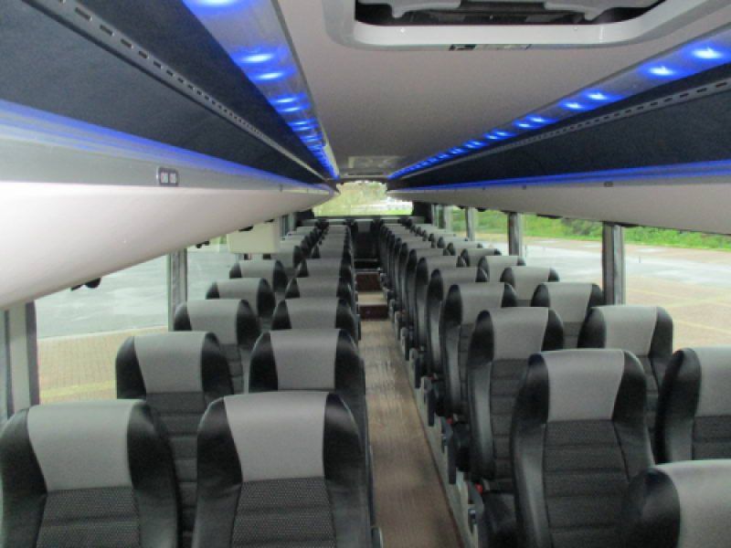 Interior de autobús adaptado